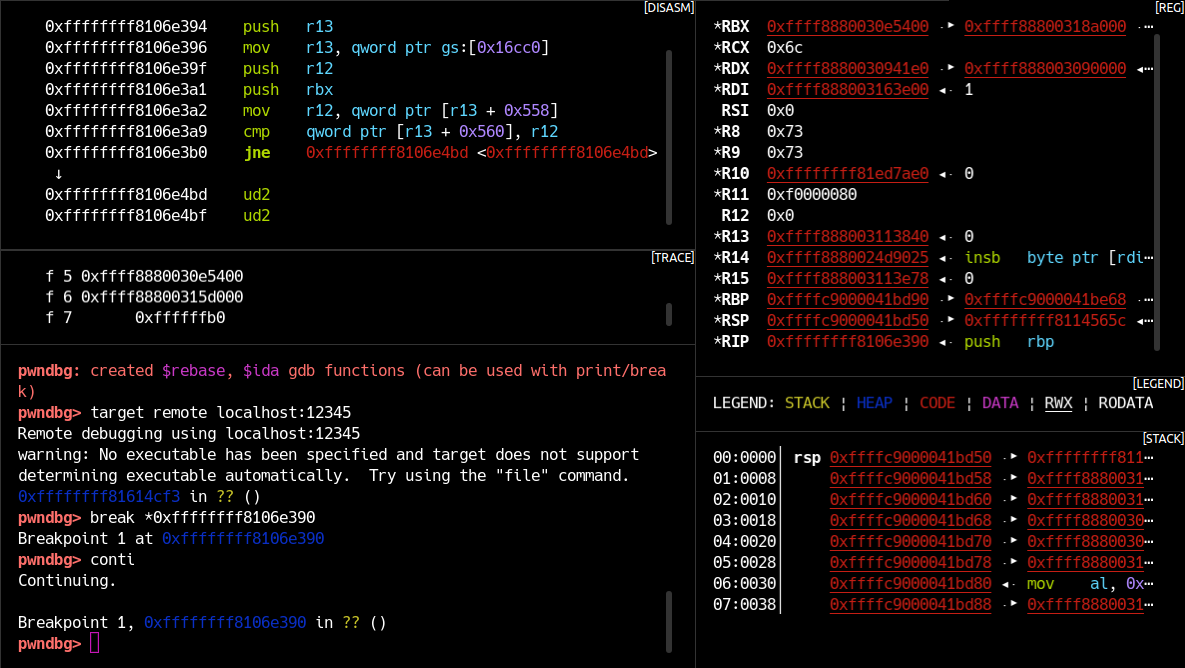 commit_creds에 걸린 브레이크포인트로 정지하는 모습